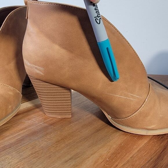 Weboo Slip on Ankle Boots Size 9 Contemporary Booties Vegan Leather - Picture 9 of 16